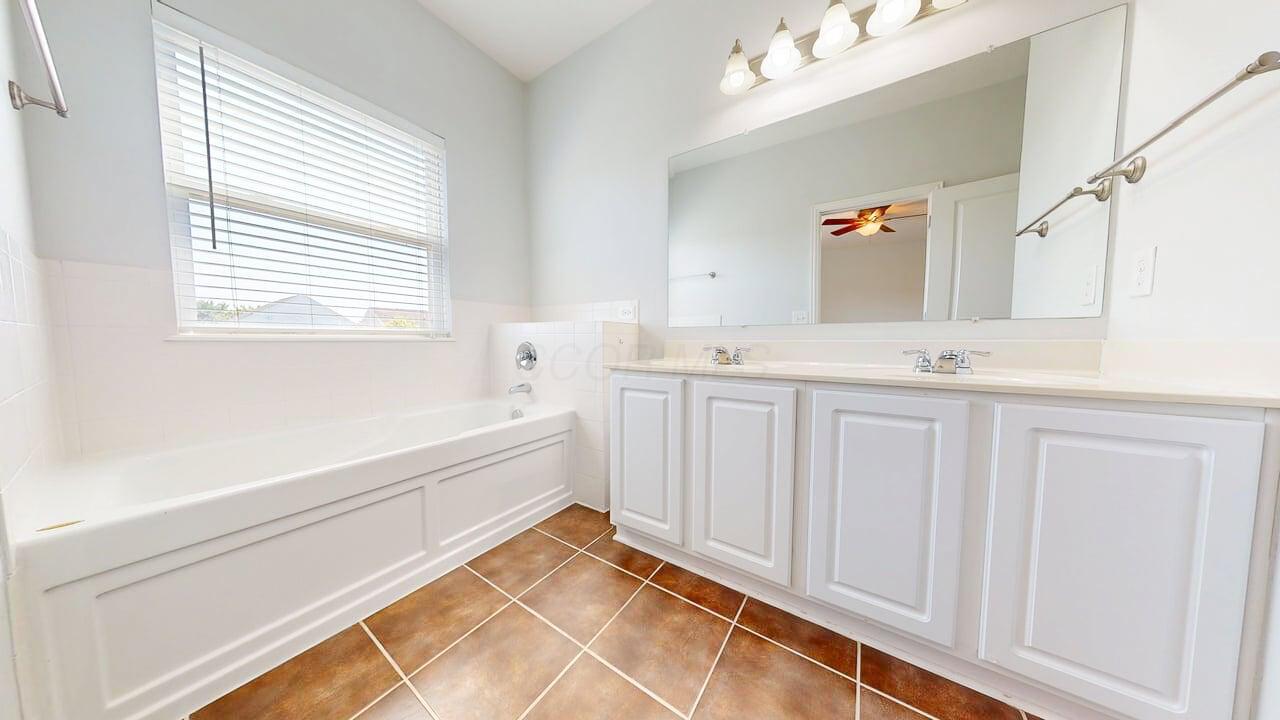5597 Lantos Road Dublin, OH 43016 - Photo 19 of 32 5597-Lantos-Rd-08072025_061811