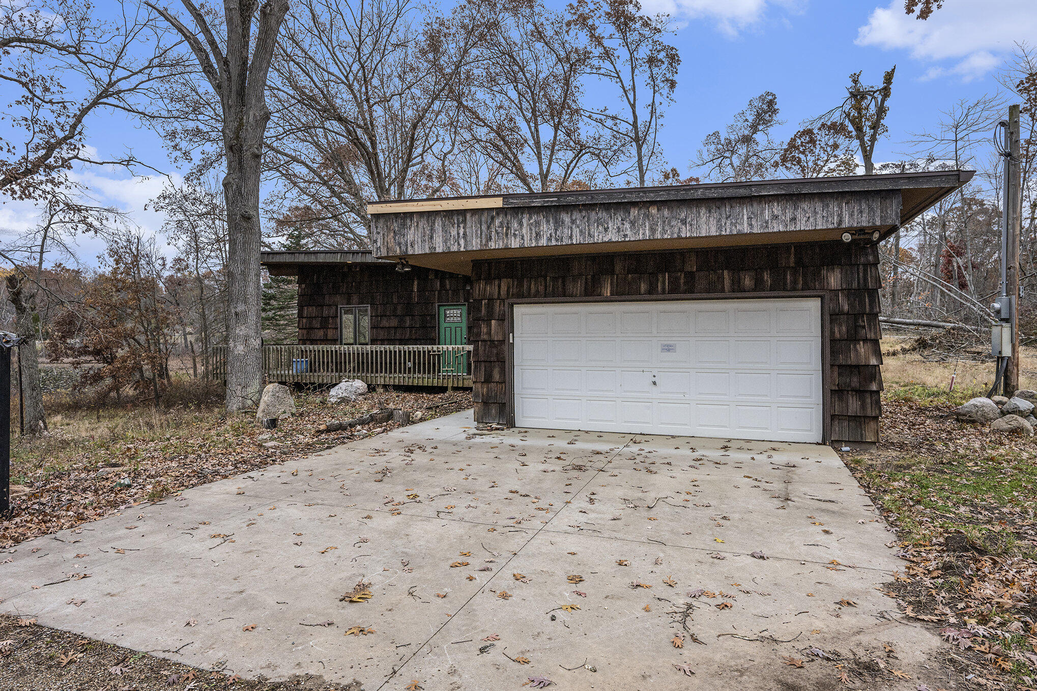 22485 Clear Lake Road North Battle Creek, MI 49014 - Photo 20 of 46 004_file_130