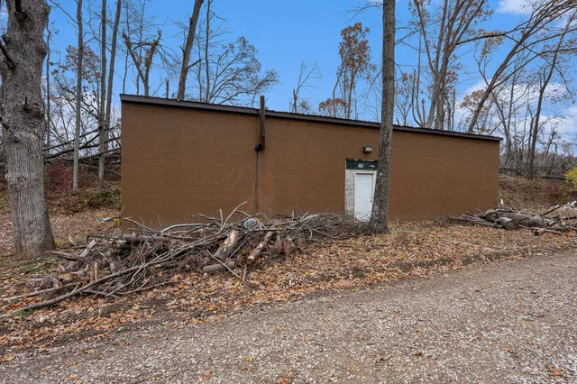 $420,000 | 22485 Clear Lake Road North, Battle Creek, MI 49014