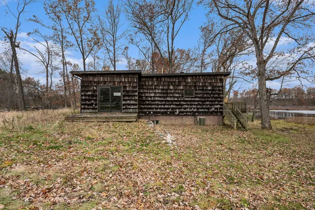 $420,000 | 22485 Clear Lake Road North, Battle Creek, MI 49014