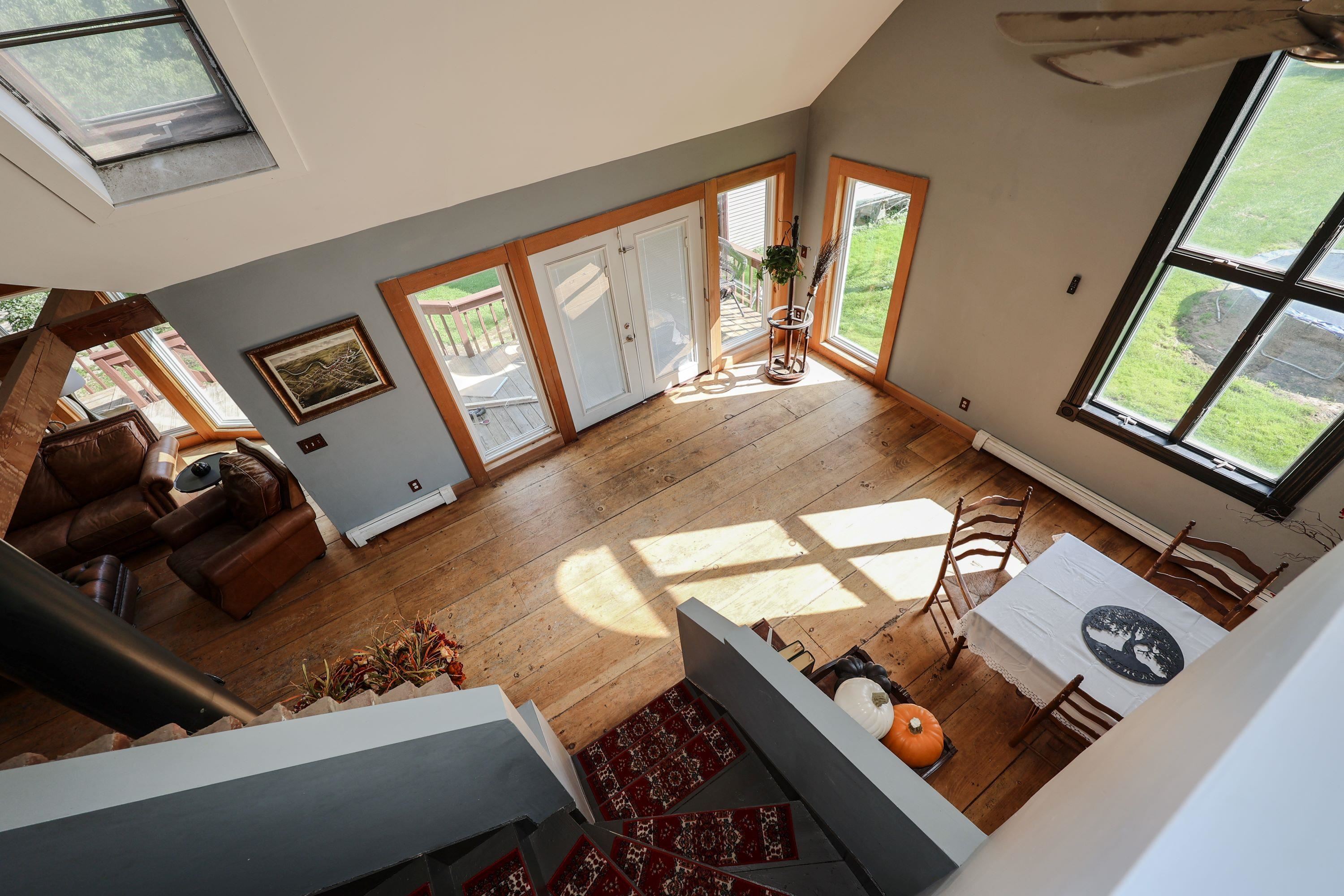 573 Pickering Road Rochester, NH 03867 - Photo 12 of 34 Gallery Image 12