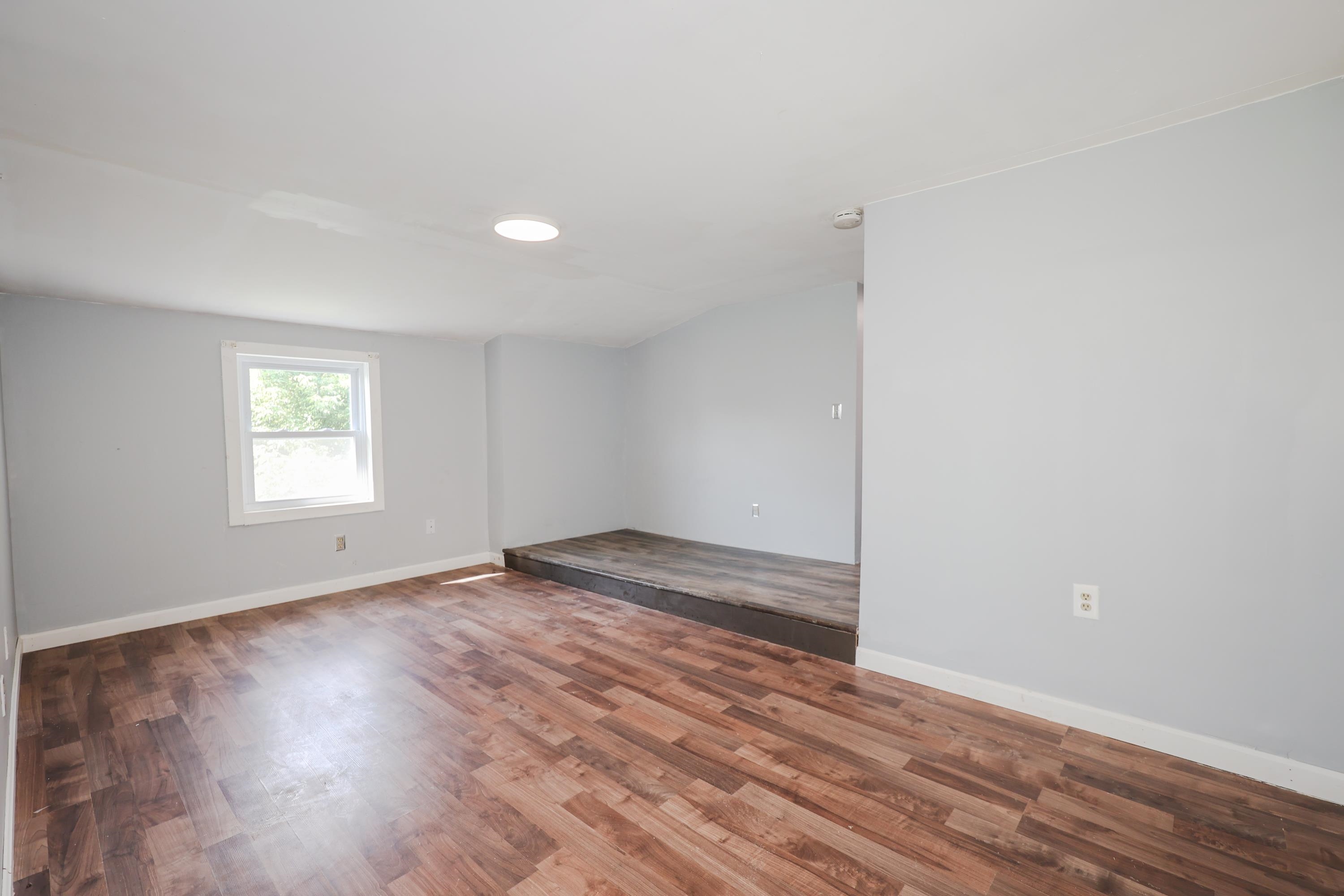 573 Pickering Road Rochester, NH 03867 - Photo 25 of 34 Gallery Image 25