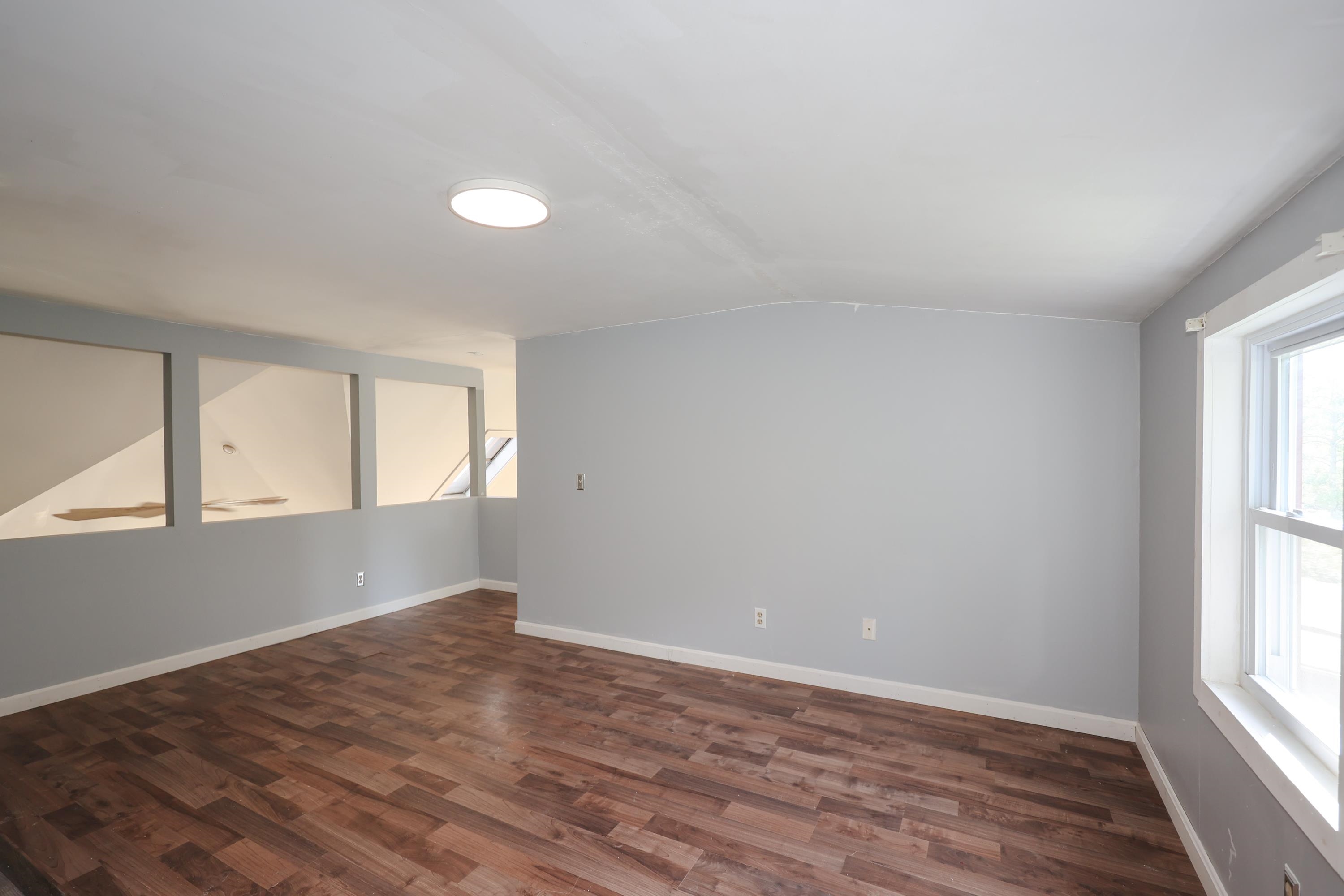 573 Pickering Road Rochester, NH 03867 - Photo 26 of 34 Gallery Image 26