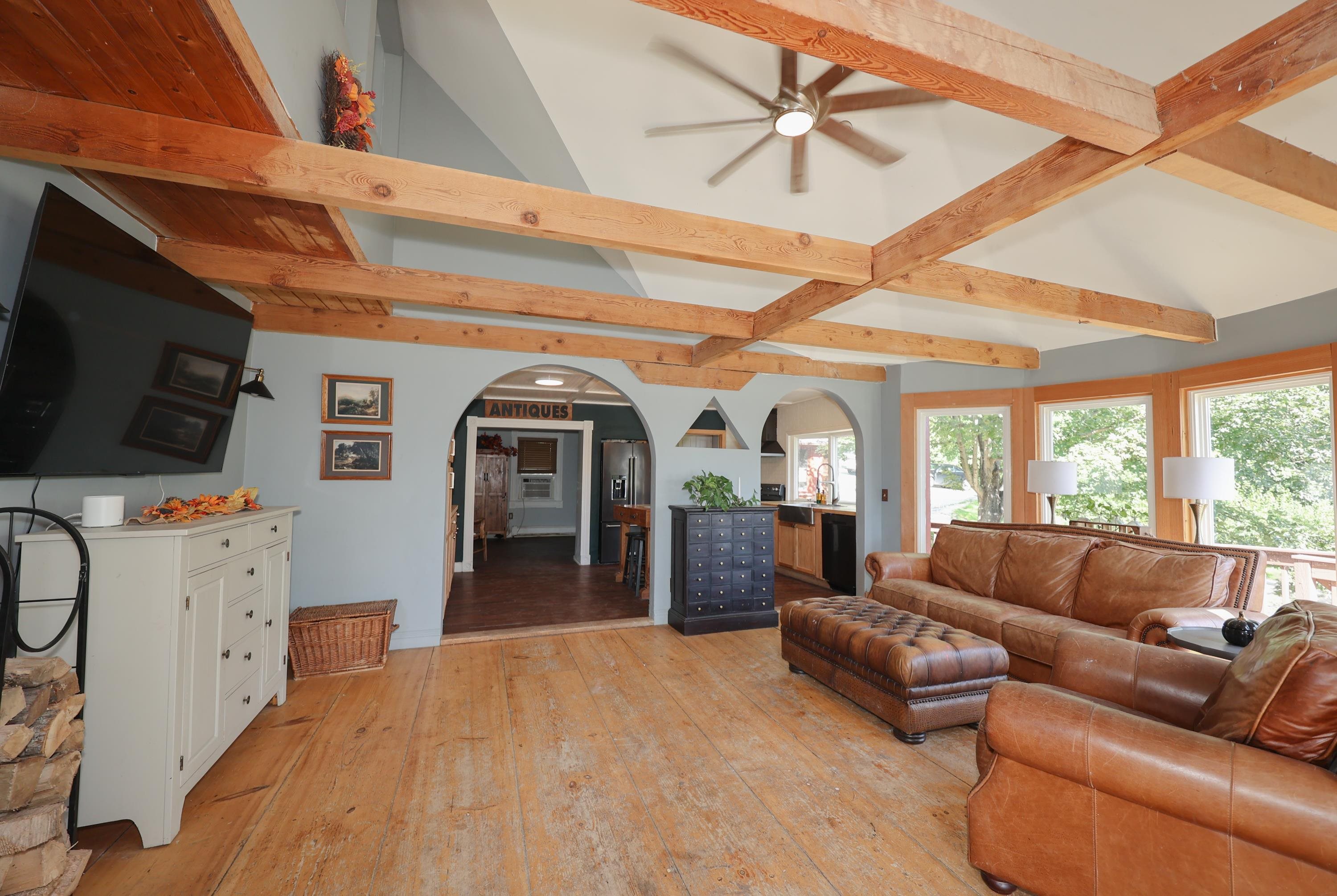 Gallery Image 7
