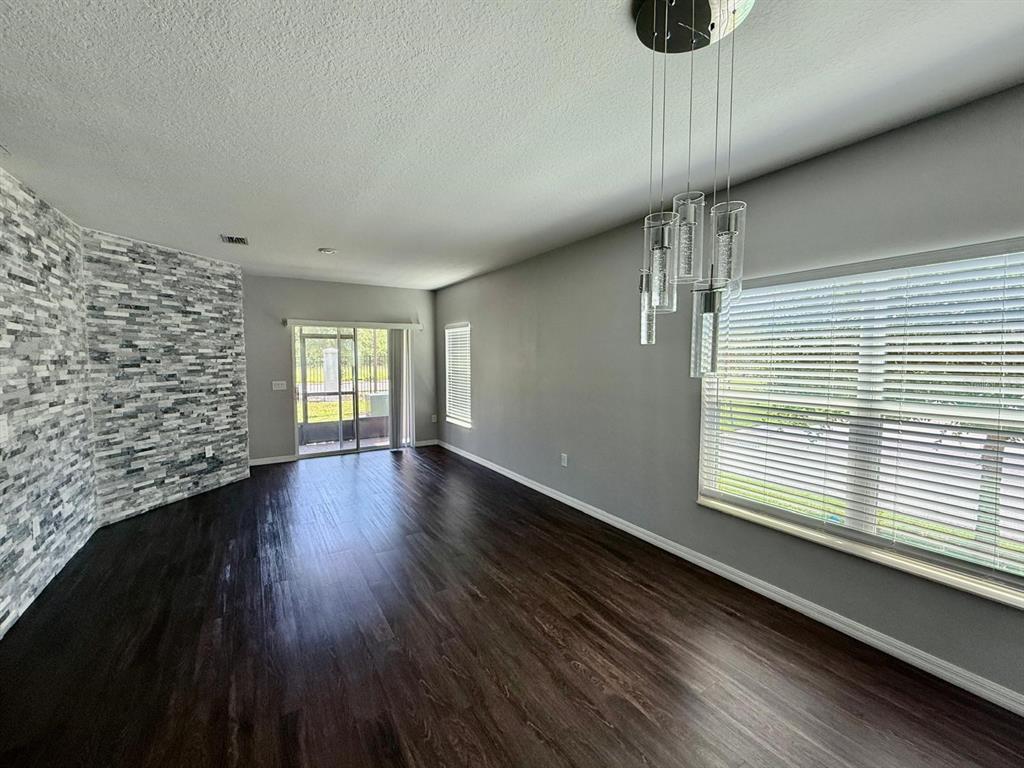 3301 Beau Road Kissimmee, FL 34746 - Photo 5 of 29 Gallery Image 5