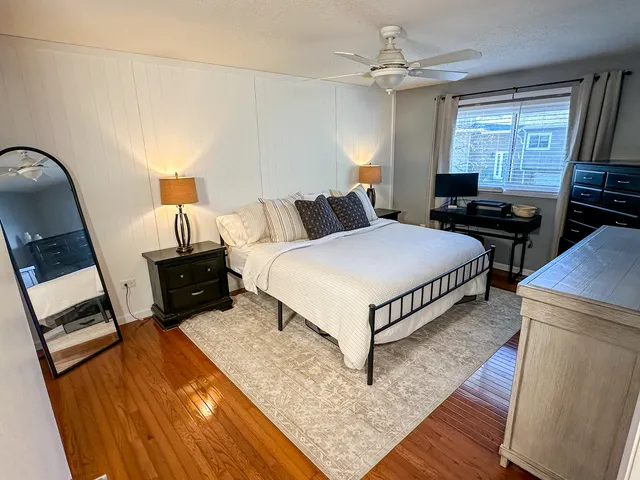 $320,000 | 647 Johnson Avenue, Frankfort, IL 60423