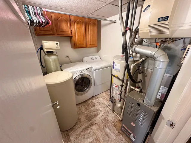 $320,000 | 647 Johnson Avenue, Frankfort, IL 60423