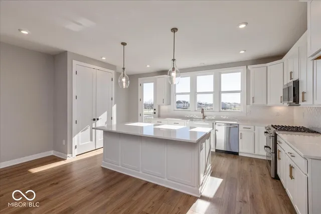 $404,990 | 410 Elite Street, Westfield, IN 46074