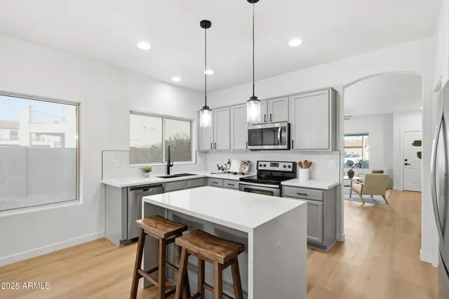 $429,900 | 1 North 124th Drive, Avondale, AZ 85323