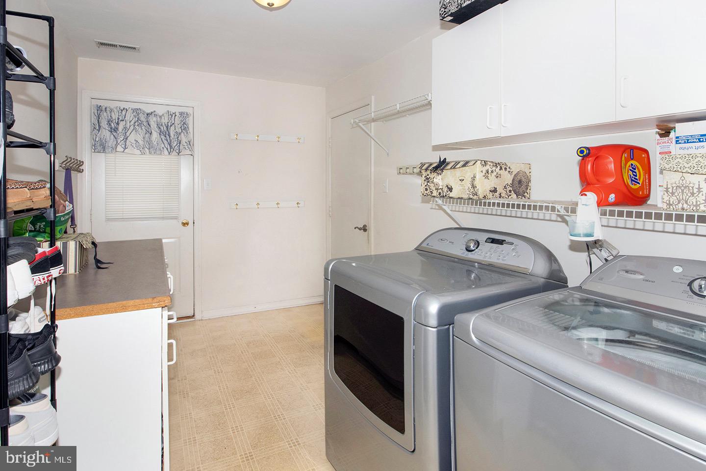60 Winfield Circle Sewell, NJ 08080 - Photo 17 of 41 Laundry Room