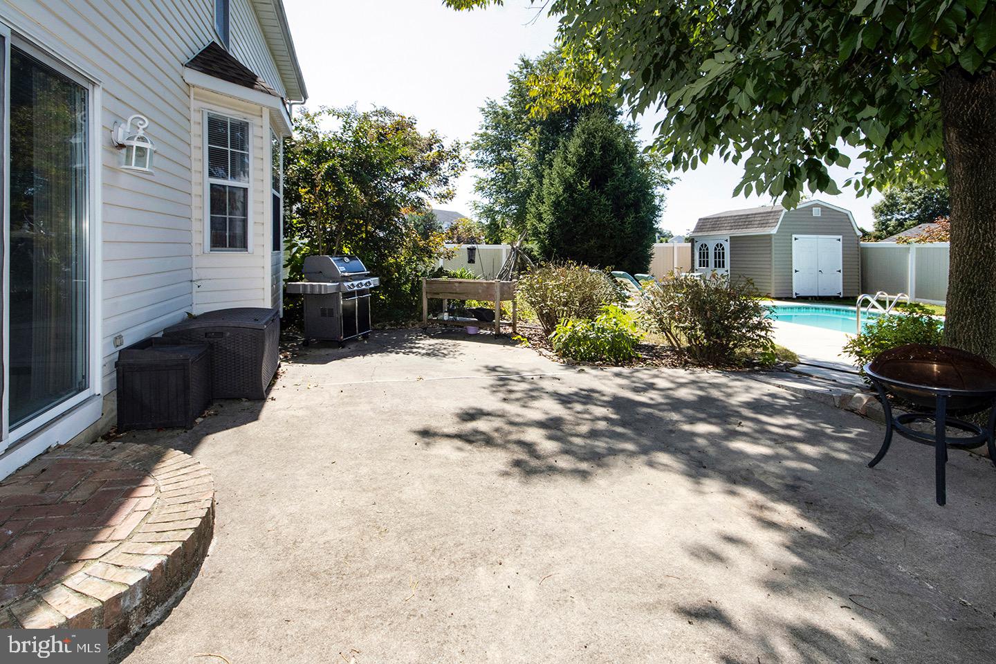 60 Winfield Circle Sewell, NJ 08080 - Photo 34 of 41 Back Patio