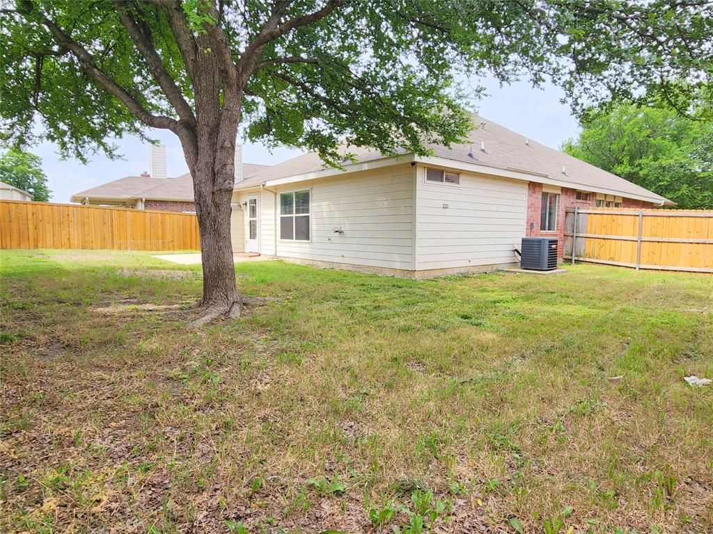 1605 Cardinal Way Aubrey, TX 76227 - Photo 22 of 22