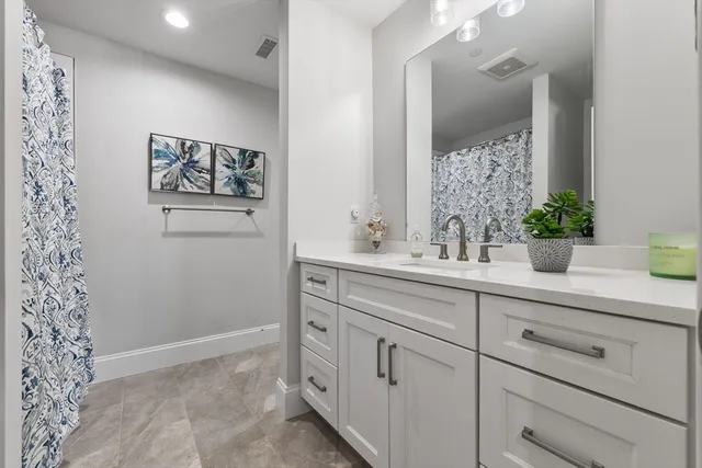 $1,295,000 | 15 Rowell Lane, Unit 15, Middleton, MA 01949