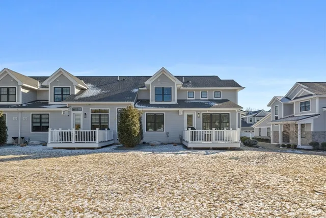 $1,295,000 | 15 Rowell Lane, Unit 15, Middleton, MA 01949
