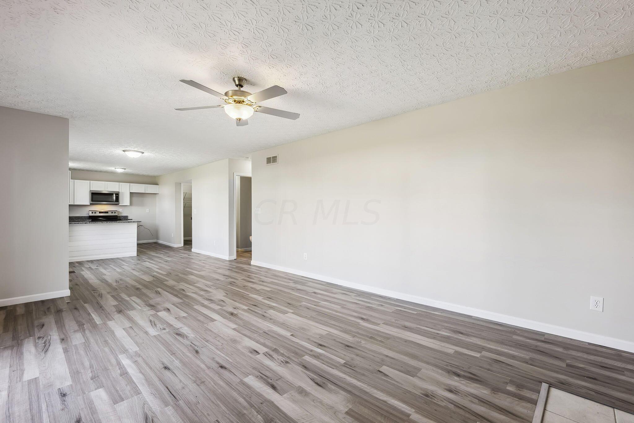 2673 Two Ridge Avenue Lancaster, OH 43130 - Photo 15 of 39 Family Room 3