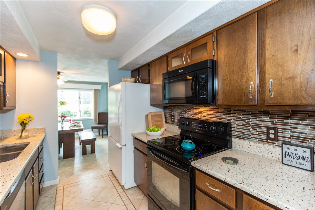 2970 Mendon Road, Unit 39 Cumberland, RI 02864 - Photo 15 of 41 Kitchen