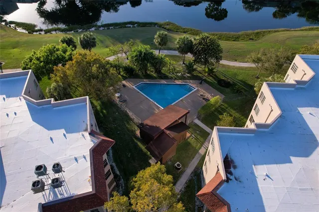 $249,900 | 9531 Seagrape Drive, Unit 205, Davie, FL 33324