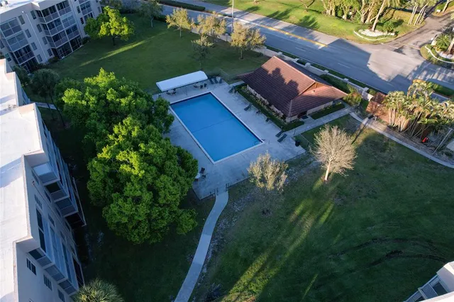 $249,900 | 9531 Seagrape Drive, Unit 205, Davie, FL 33324