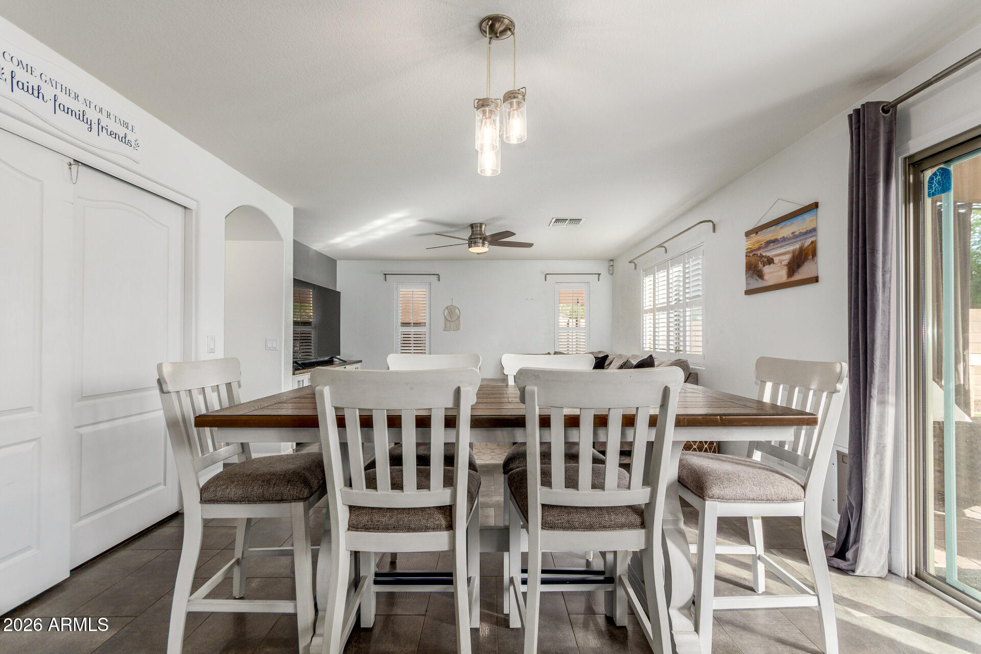 2435 West Via Dona Road Phoenix, AZ 85085 - Photo 11 of 41 11 Dona