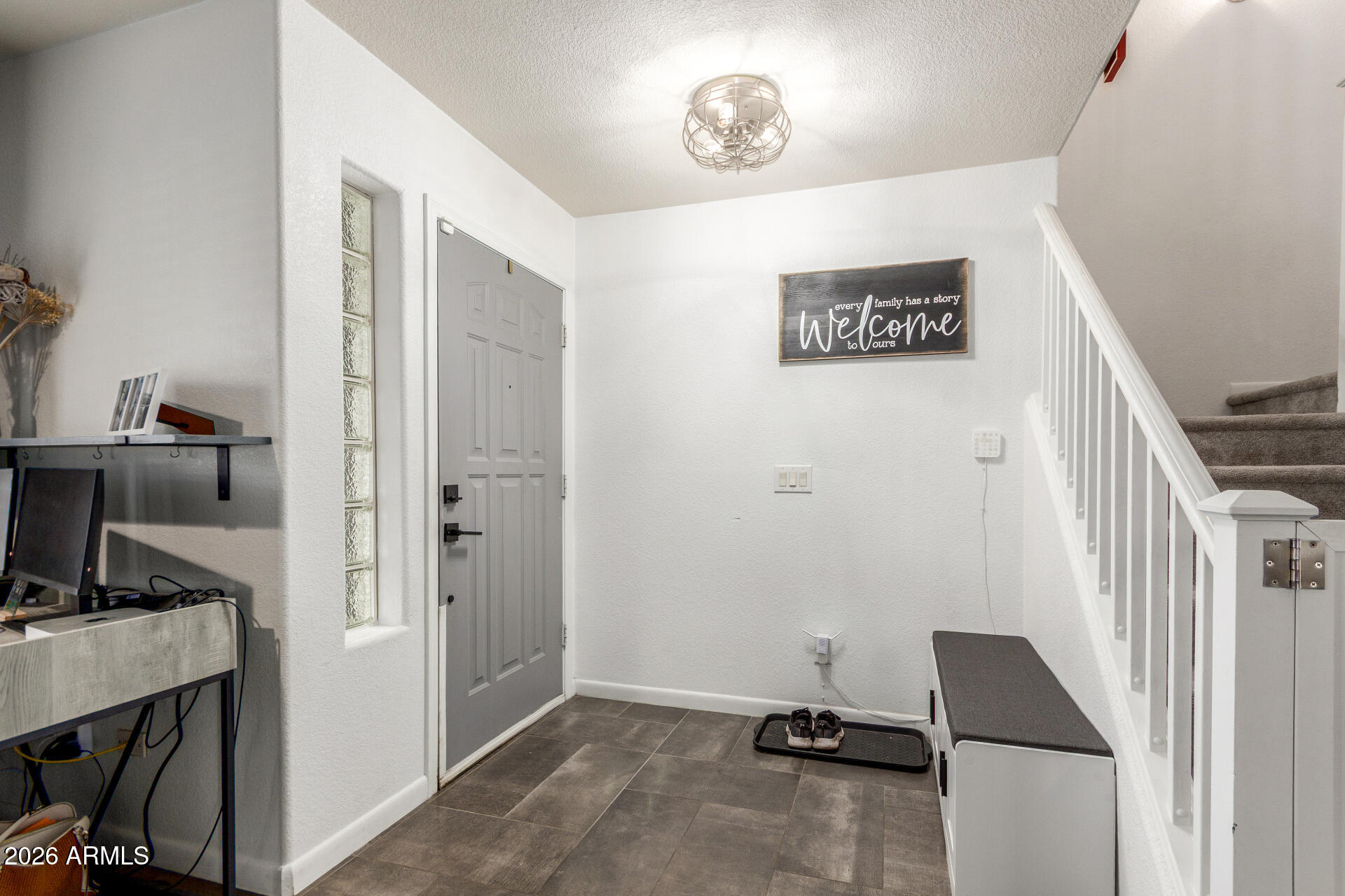 2435 West Via Dona Road Phoenix, AZ 85085 - Photo 4 of 41 4 Dona