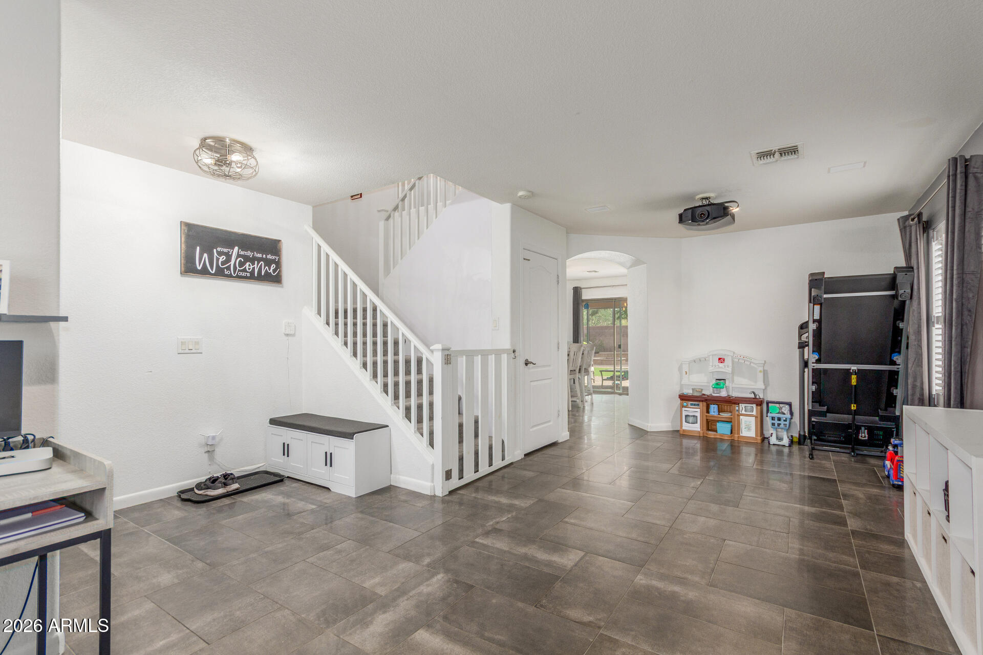 2435 West Via Dona Road Phoenix, AZ 85085 - Photo 6 of 41 6 Dona