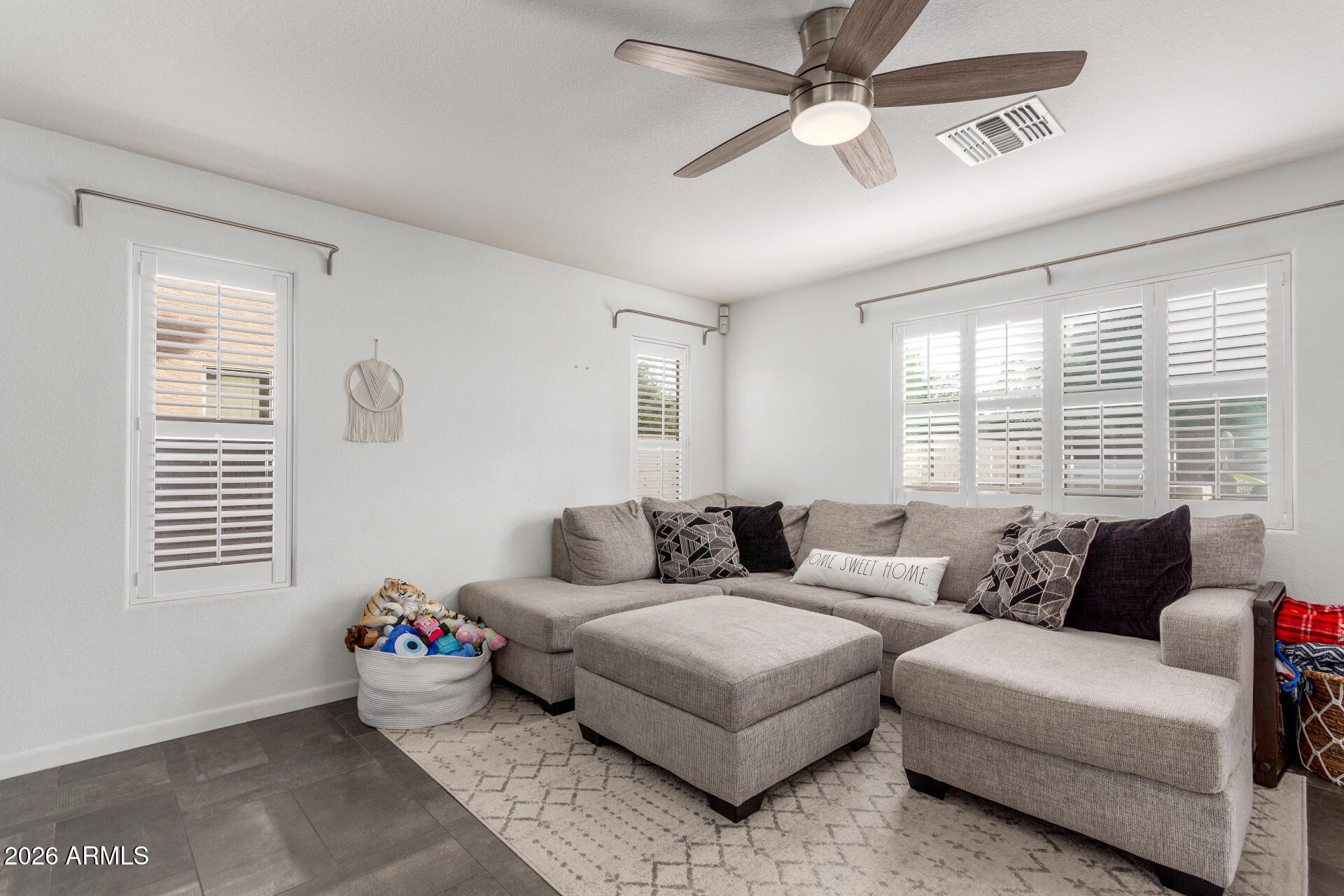 2435 West Via Dona Road Phoenix, AZ 85085 - Photo 8 of 41 8 Dona