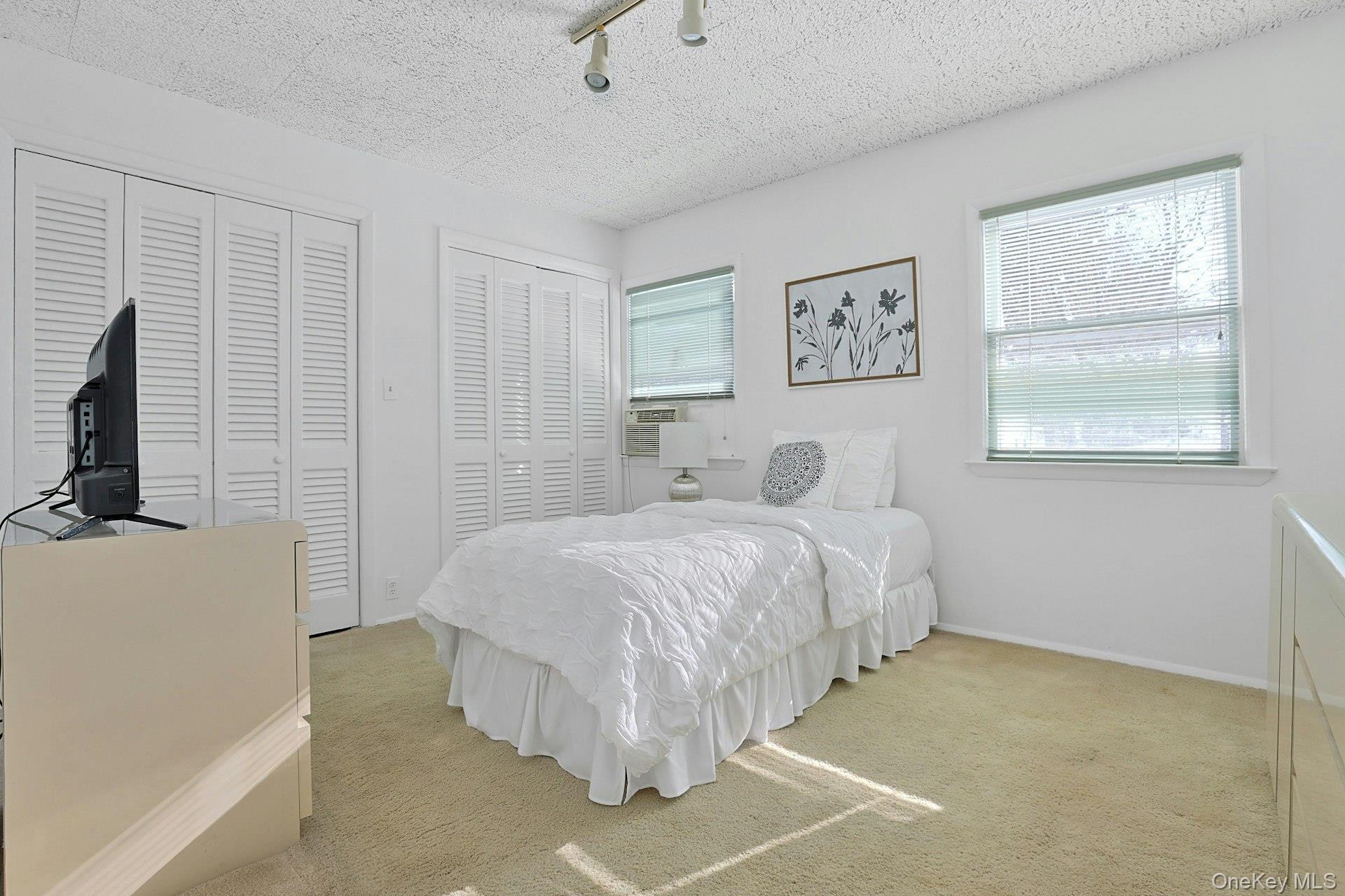 32 Lambert Lane New Rochelle, NY 10804 - Photo 19 of 27 Bedroom #2