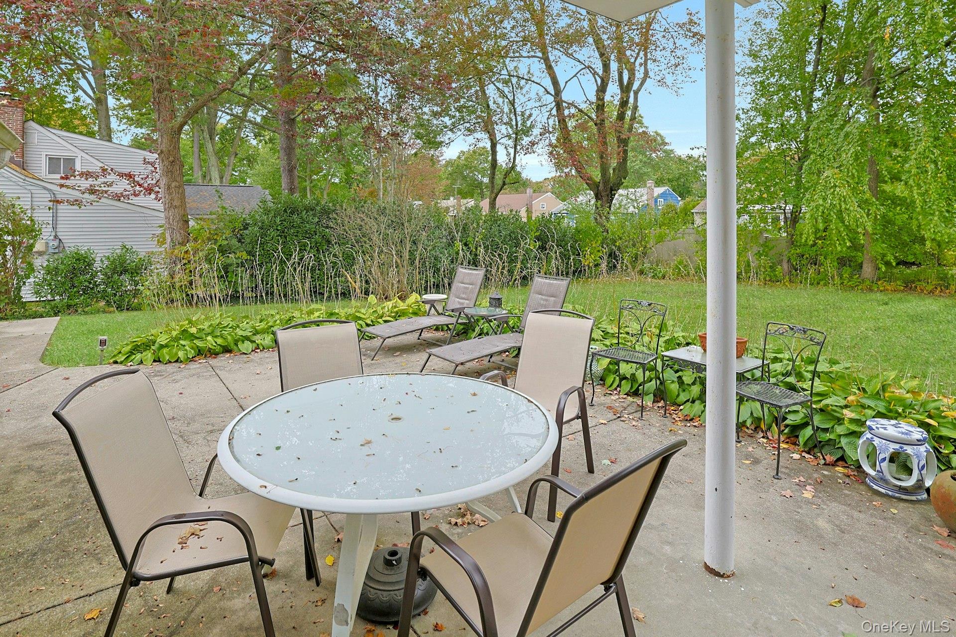 32 Lambert Lane New Rochelle, NY 10804 - Photo 23 of 27