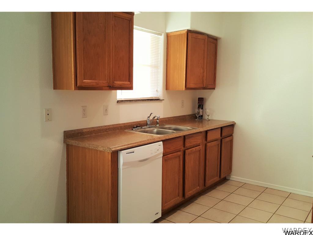 5570 Tonto Road Golden Valley, AZ 86413 - Photo 6 of 27 Gallery Image 6