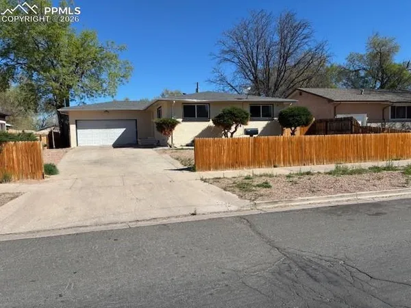a view of backyard of house