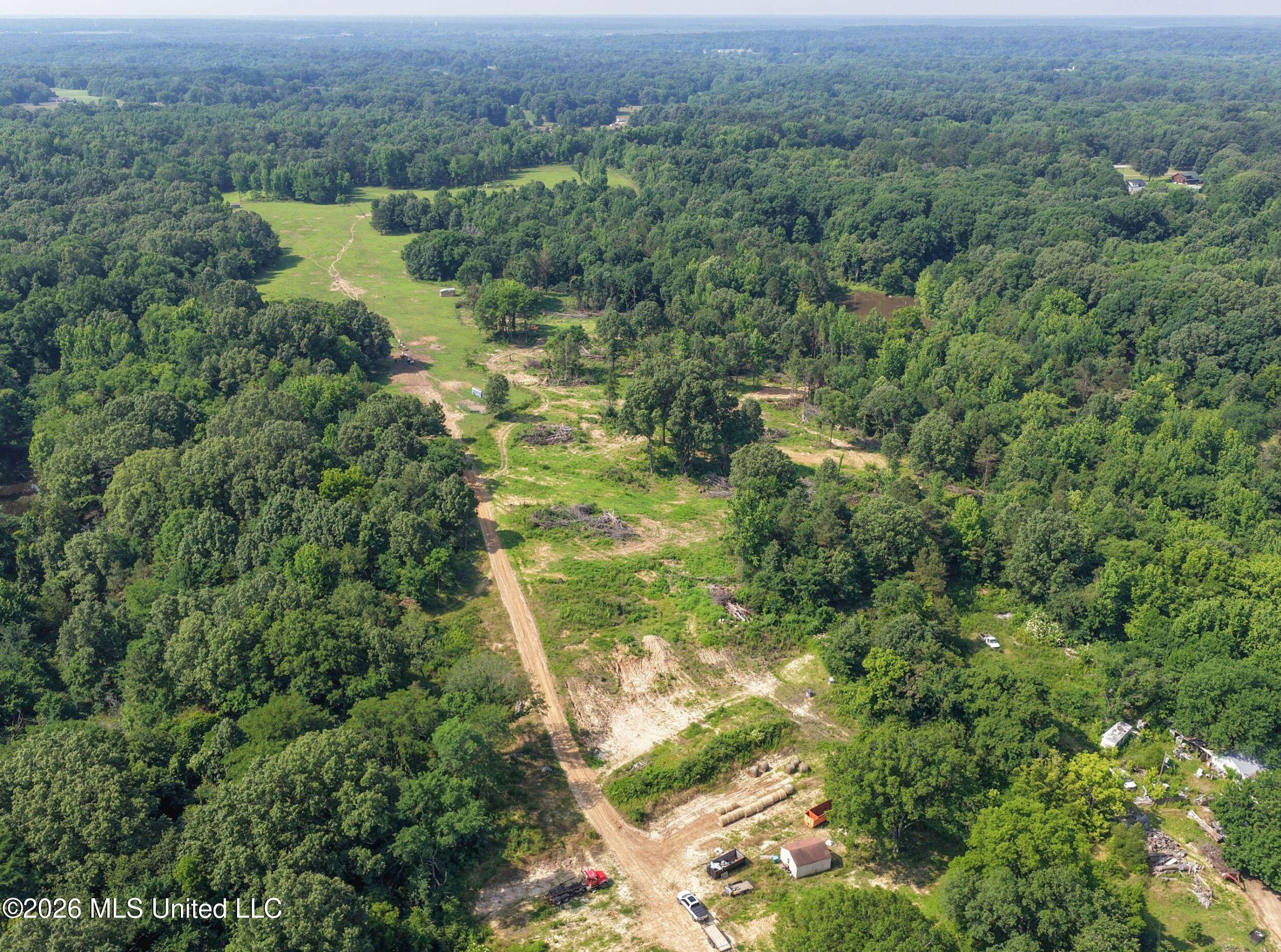 2169 Slocum Road Hernando, MS 38632 - Photo 12 of 94 5slcm3