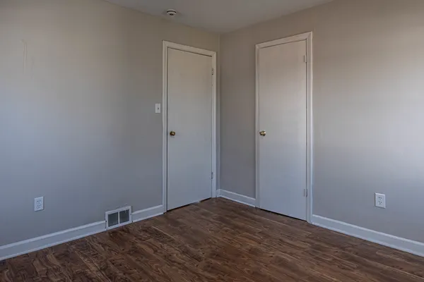 $1,600 | 112 Dawn Avenue, Rockford, IL 61107