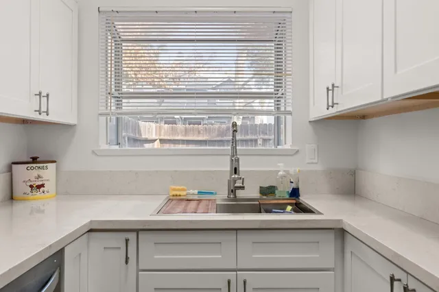 $330,000 | 7648 Lily Mar Lane, Antelope, CA 95843