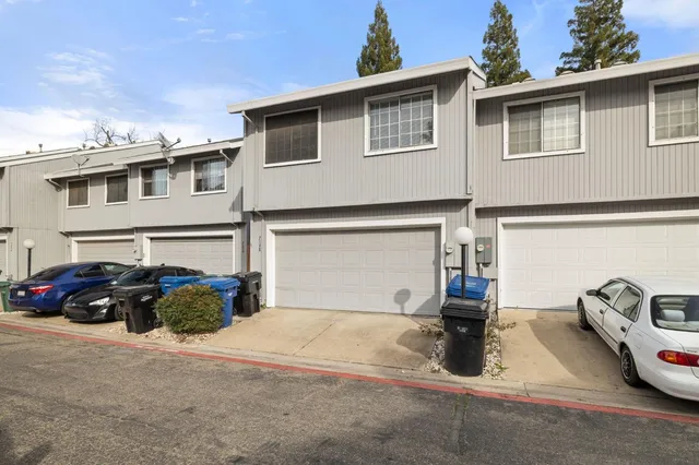 $330,000 | 7648 Lily Mar Lane, Antelope, CA 95843