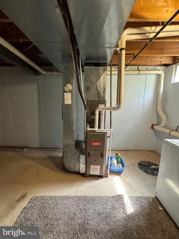 a room with a washing machine