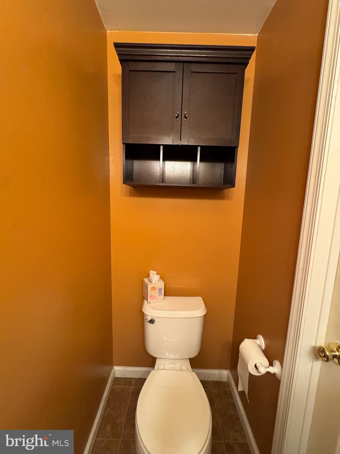 5513 Rinker Circle Doylestown, PA 18902 - Photo 7 of 22 a bathroom with a toilet and a sink