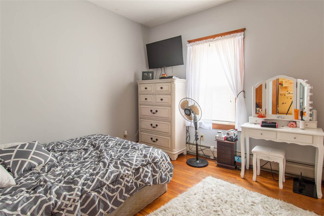 18 New Dunstable Road Nashua, NH 03060 - Photo 20 of 36