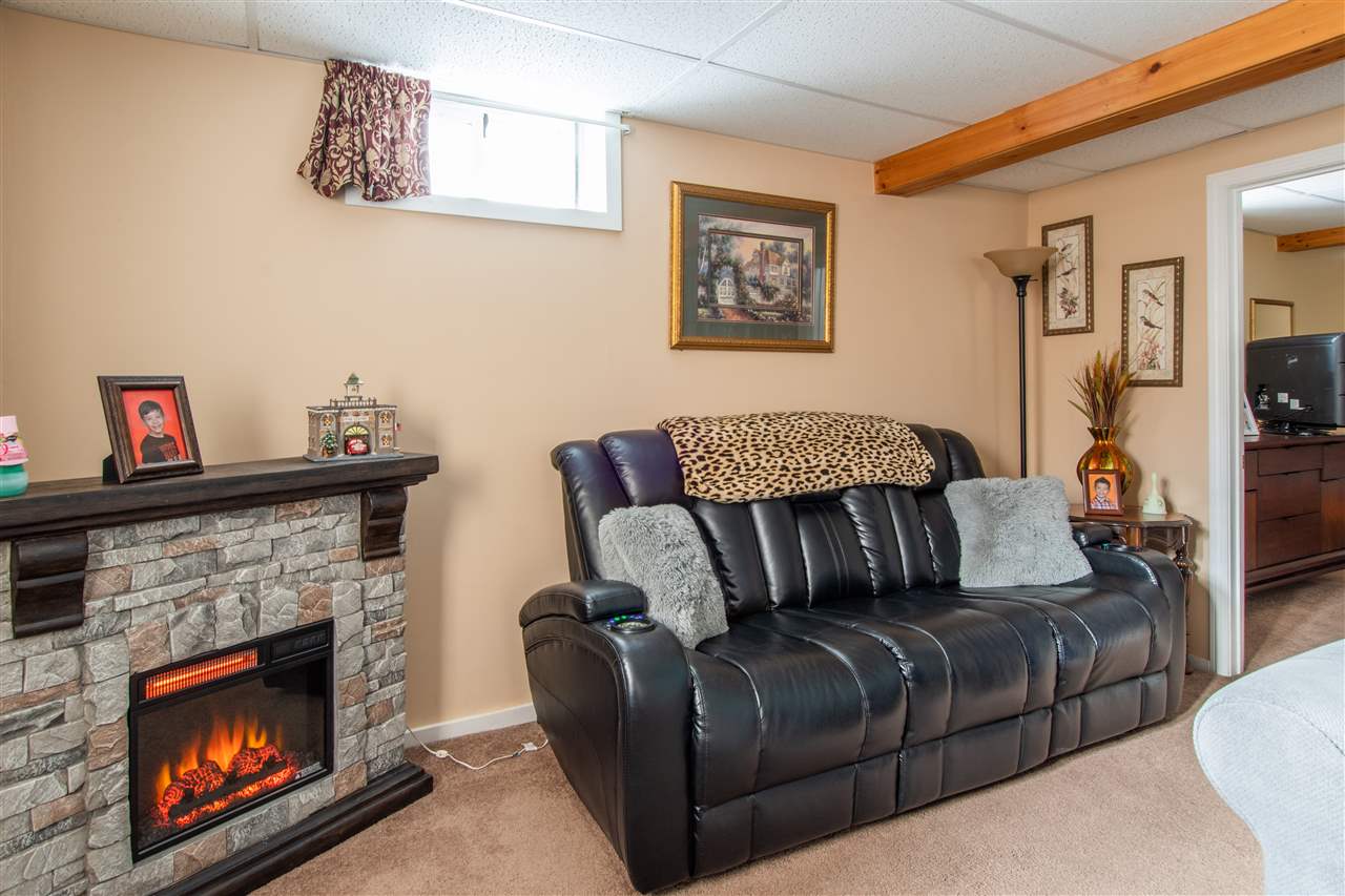 18 New Dunstable Road Nashua, NH 03060 - Photo 31 of 36