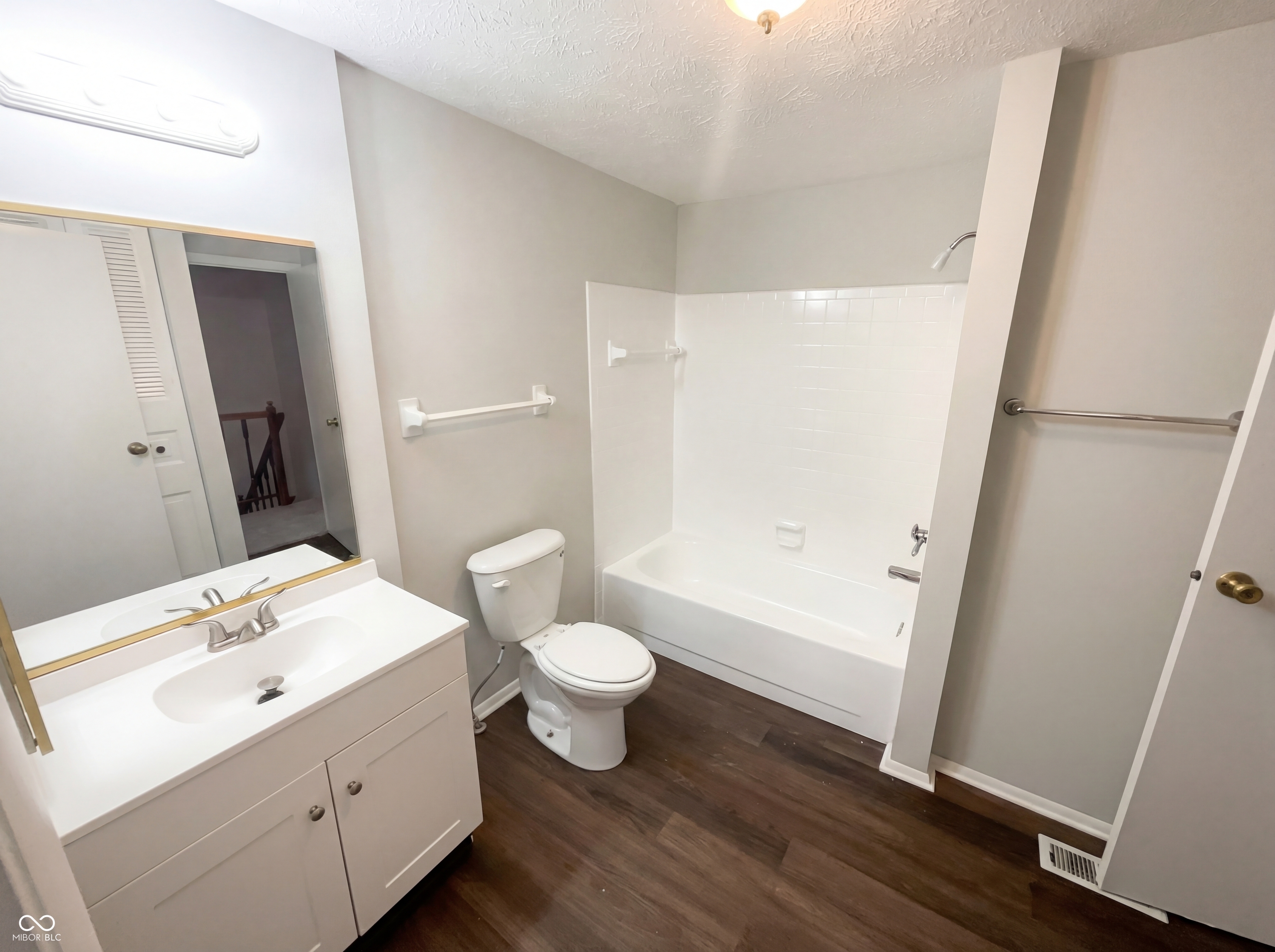 9473 Timber View Drive Indianapolis, IN 46250 - Photo 6 of 22