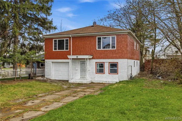 $264,900 | 6 Palos Place, Buffalo, NY 14215