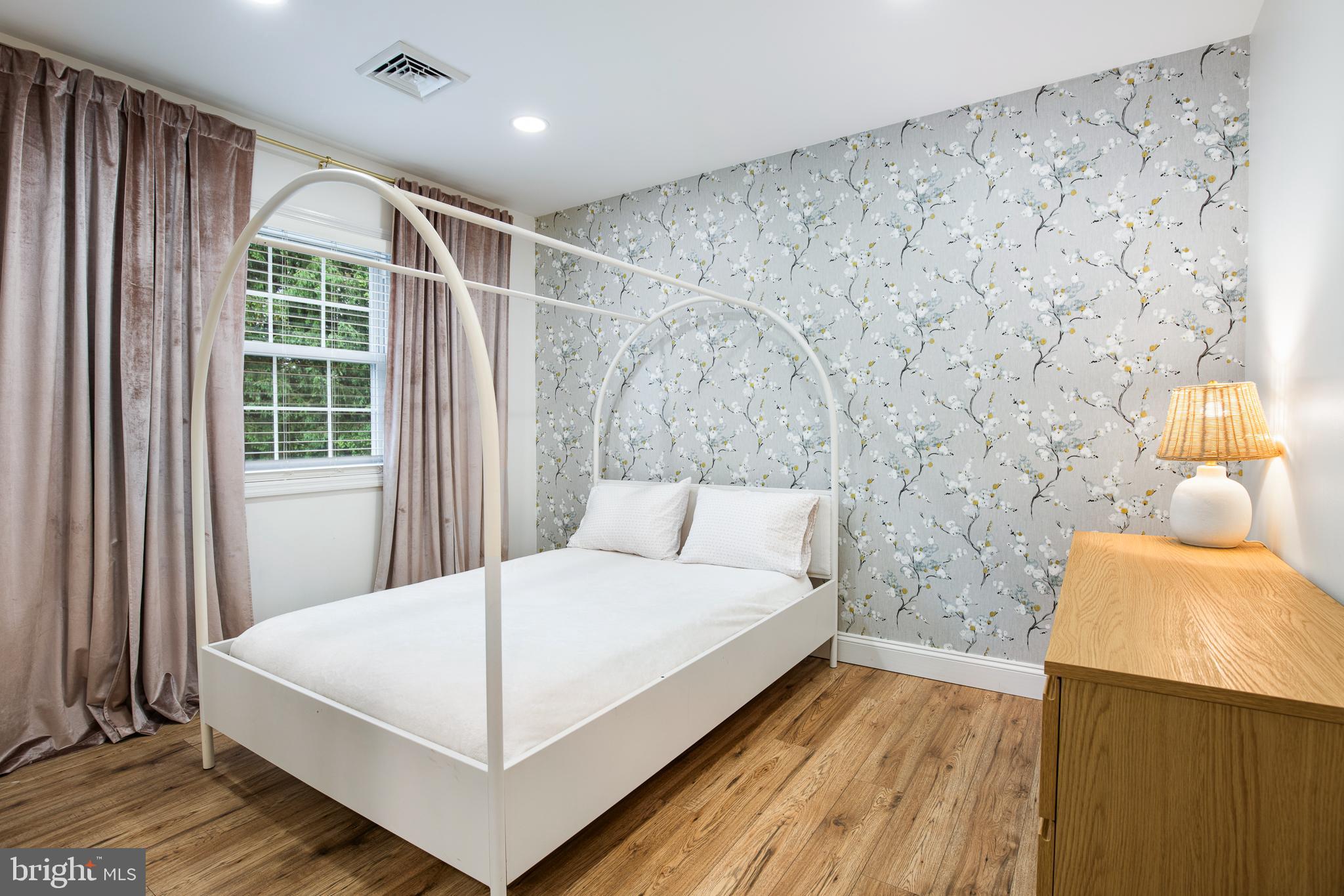 1014 Jeffrey Lane Lititz, PA 17543 - Photo 22 of 41 a bedroom with a bed and a window