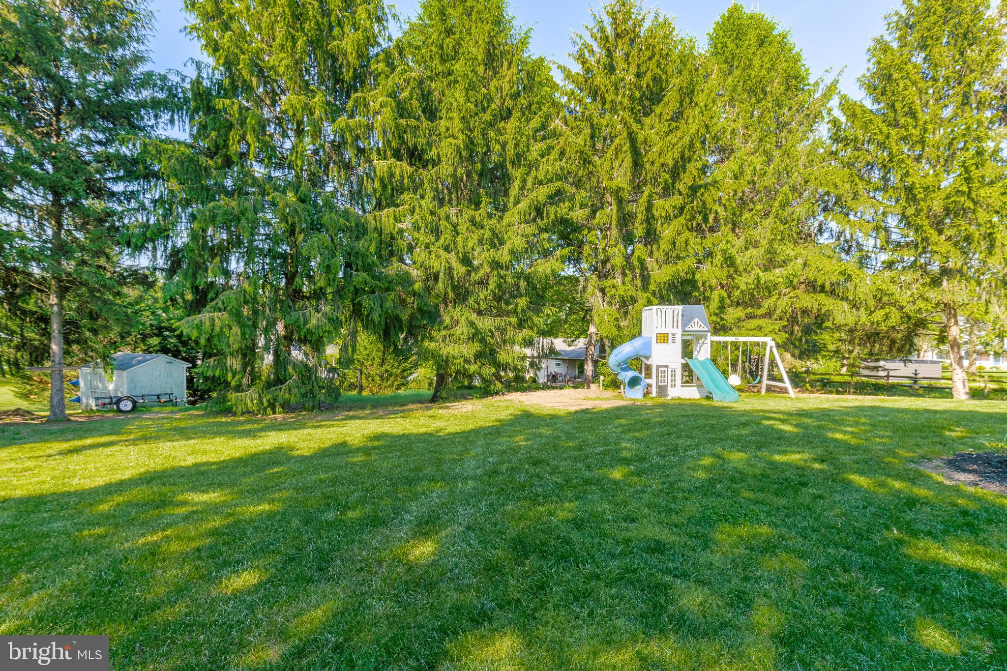 1014 Jeffrey Lane Lititz, PA 17543 - Photo 40 of 41 a view of a trees with a big yard