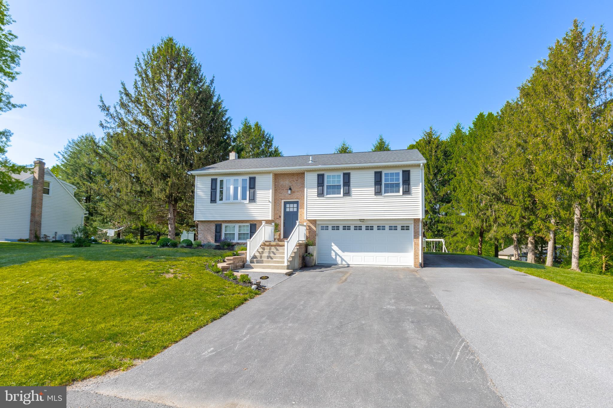 1014 Jeffrey Lane Lititz, PA 17543 - Photo 41 of 41 a view of a house with a yard and tree s
