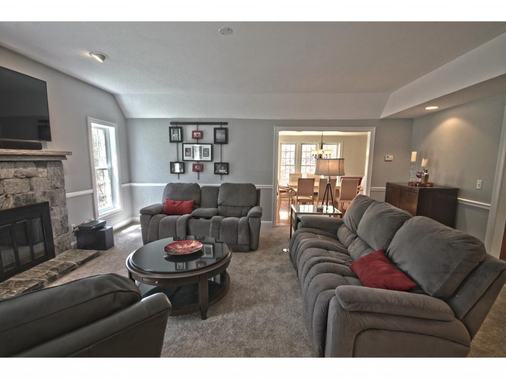 48 Goodhue Road Derry, NH 03038 - Photo 14 of 35