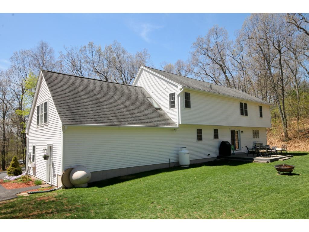 48 Goodhue Road Derry, NH 03038 - Photo 17 of 35