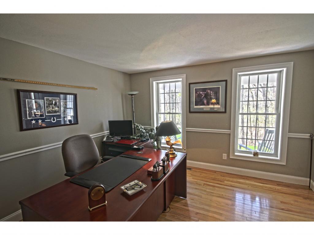 48 Goodhue Road Derry, NH 03038 - Photo 6 of 35