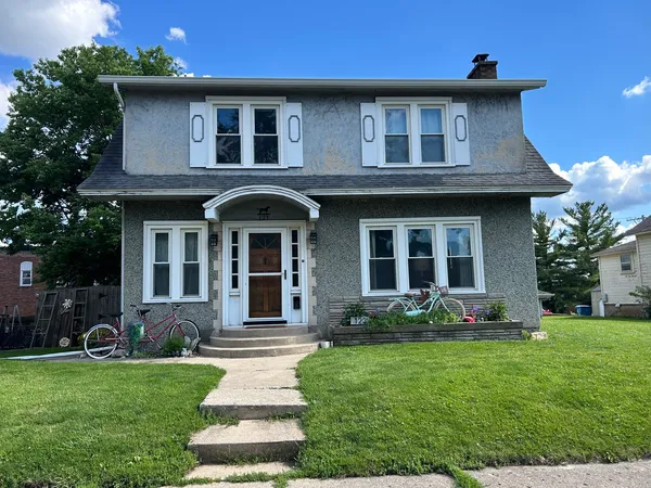 $219,000 | 123 East Erie Street, Spring Valley, IL 61362