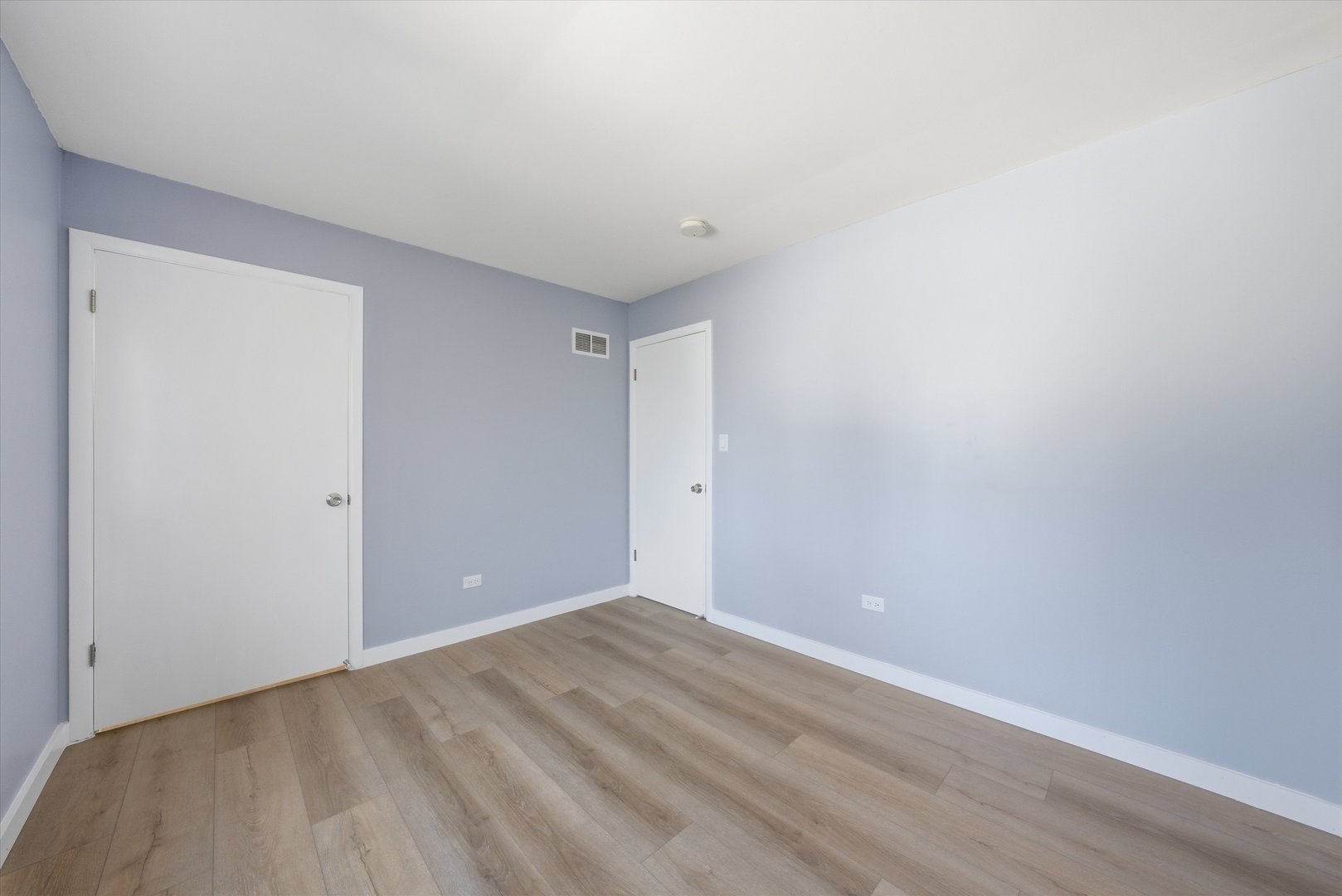 518 Apollo Drive Joliet, IL 60435 - Photo 23 of 25 a view of an empty room