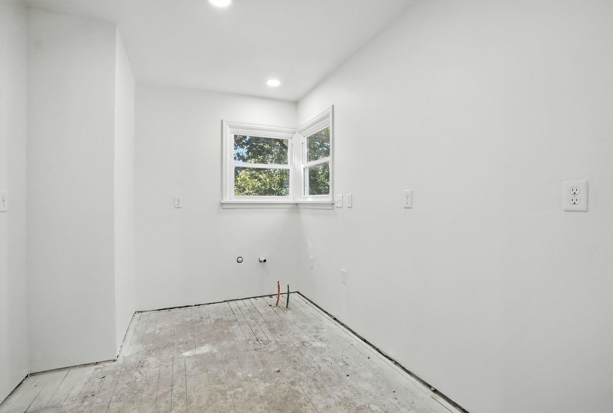 4302 North Cedar Street Spokane, WA 99205 - Photo 7 of 24