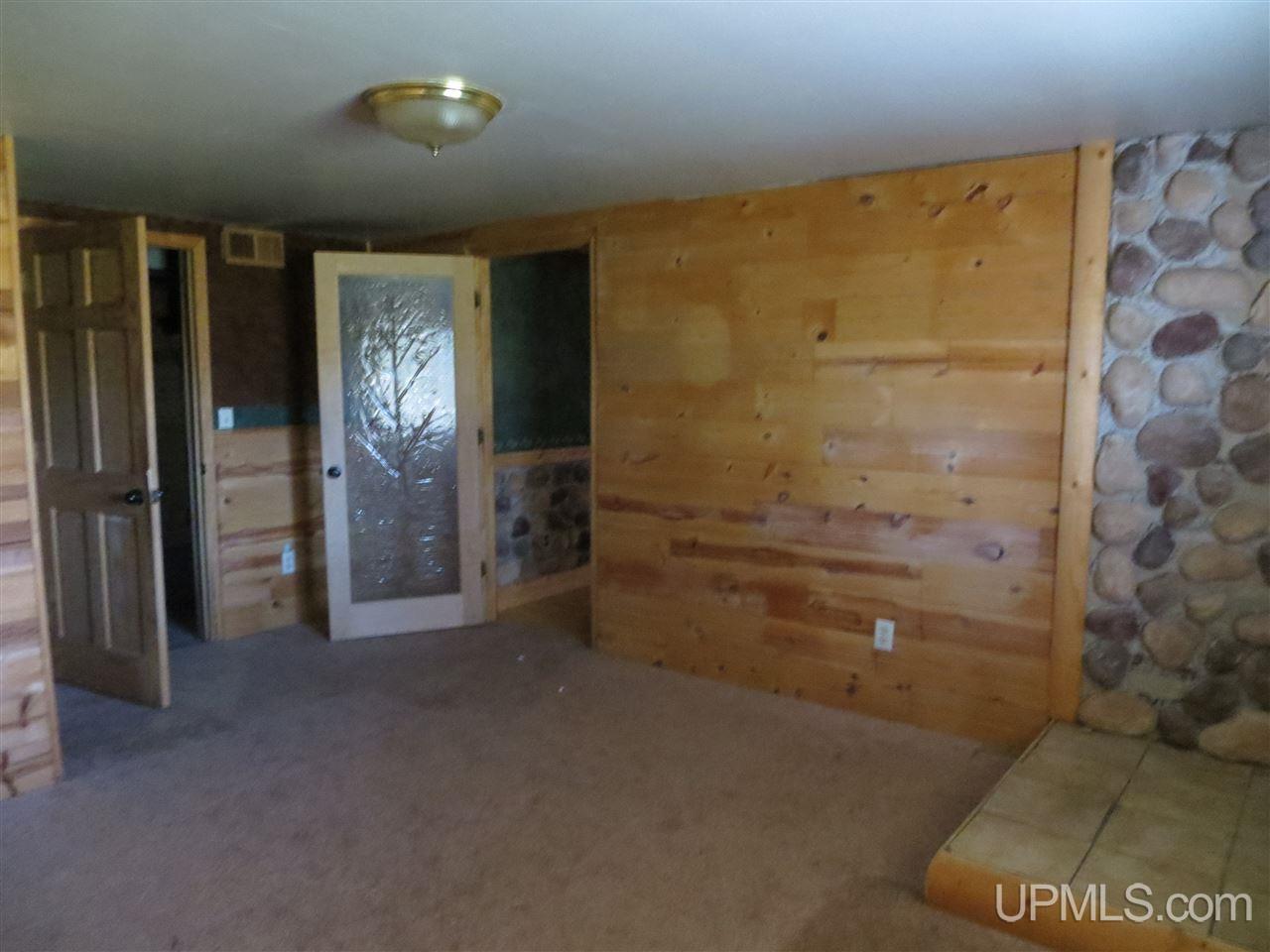 6843 Caps Creek Road Republic, MI 49879 - Photo 11 of 30